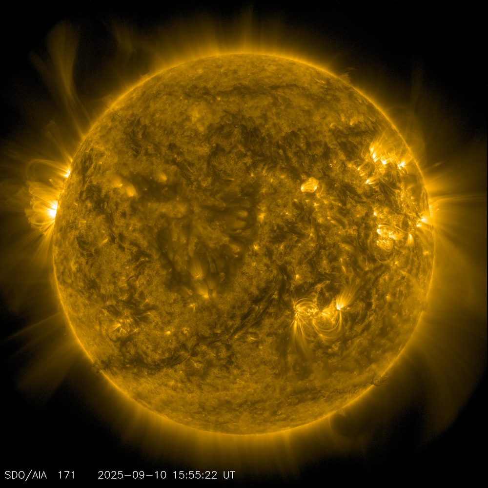 Real NASA Solar Dynamics Observatory photo of the Sun, Leo's ruling body